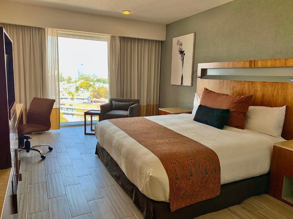 Real Inn Guadalajara Expo Kültér fotó